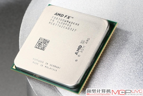 凭借低功耗、高性能设计，八核心处理器FX-8300得到了不少网吧业主的选择。