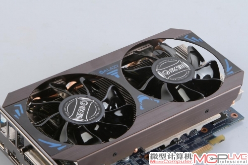 影驰GTX 760 mini散热系统突出的特色就是双风扇设计。